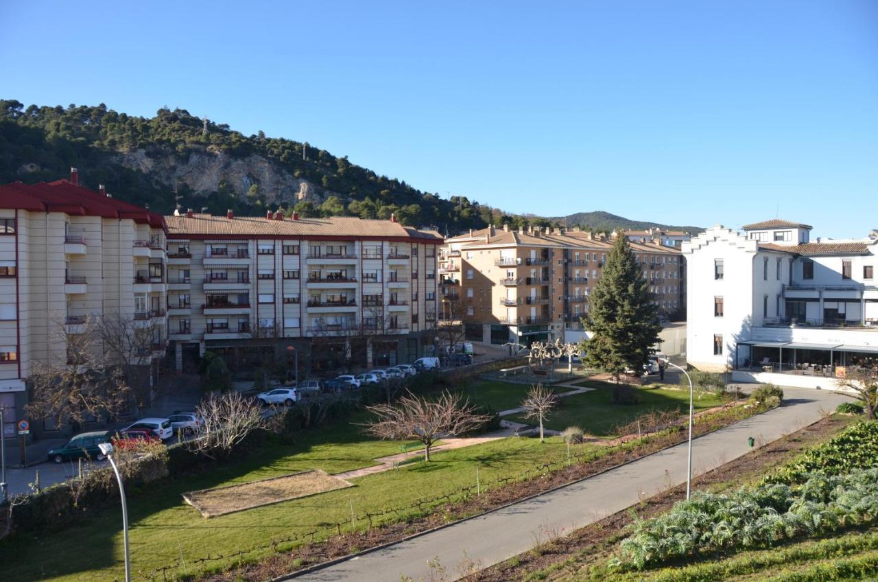 Pension Ibai Ega Estella Exterior photo